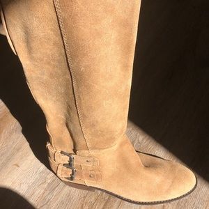 Women’s split leather boots NWOT